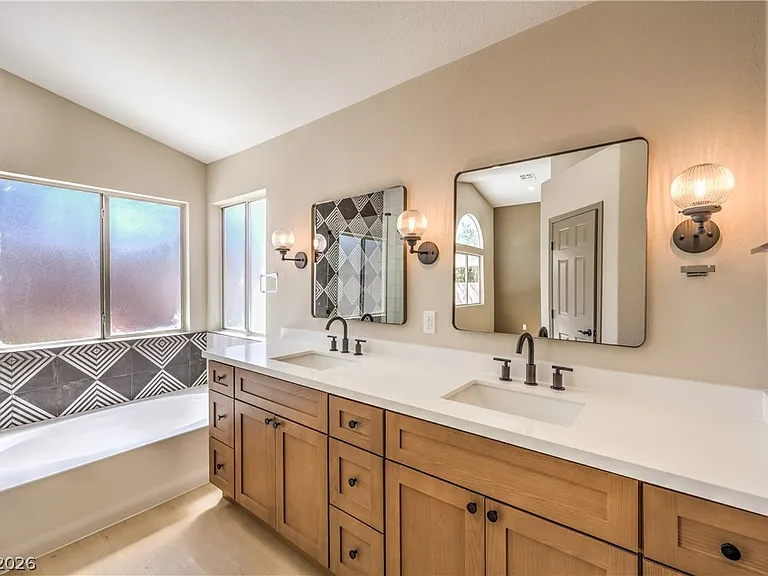 8305 Windrush Ave — Photo 32