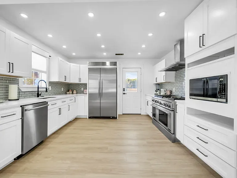 1207 Quail Wood Dr — Photo 8