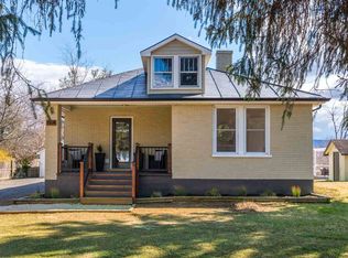 1914 Lyndhurst Rd, Waynesboro, VA 22980