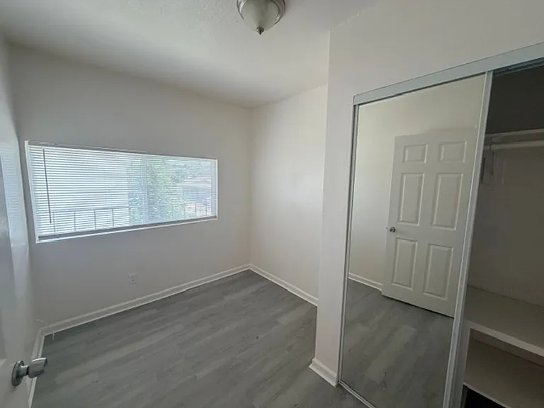 5415 Imperial Ave — Photo 5
