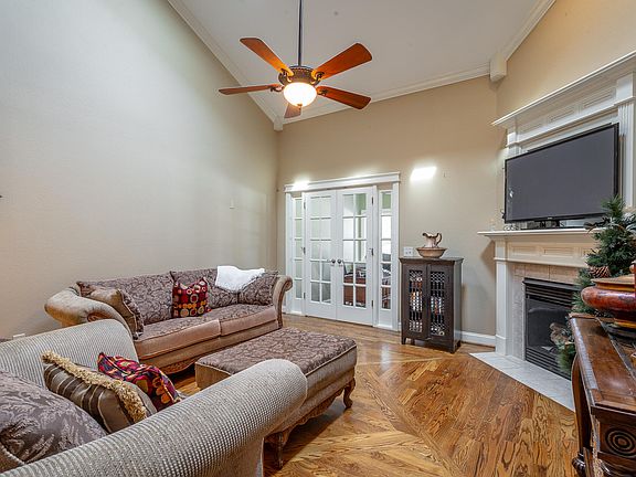 4th image of 2513 Saint Lucie Ct