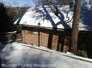 24122 Cresta Dr, Crestline, CA 92325