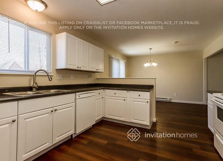 964 S Uravan St — Photo 9