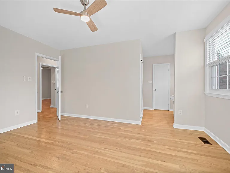 3221 Adams Ct — Photo 14