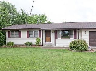 1608 Foster St, Muscatine, IA 52761