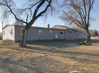 11900 E Sidney Rd, Crystal, MI 48818