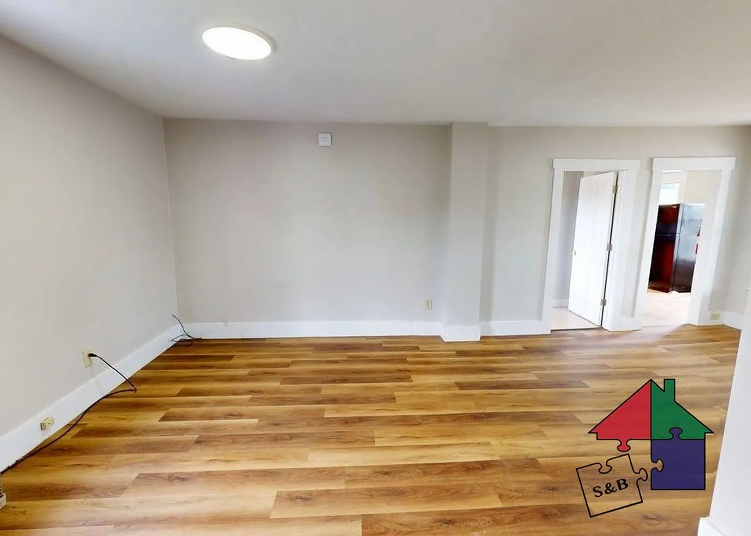 49 Maple Ave — Photo 4