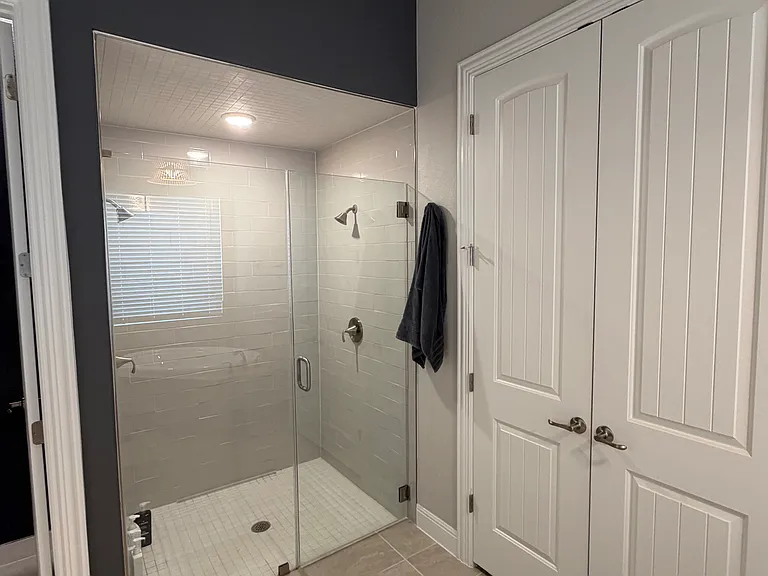 Premium Upgraded Master Bathroom - Two Shower Heads