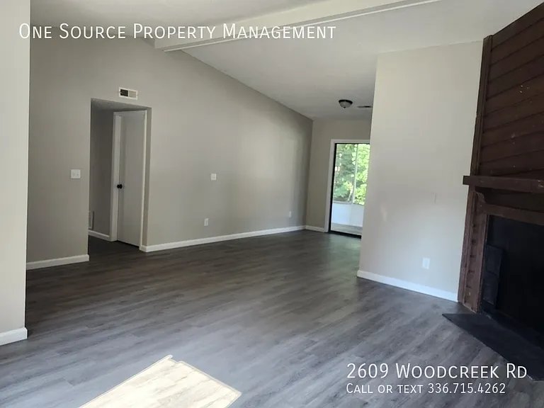 2609 Woodcreek Rd — Photo 6