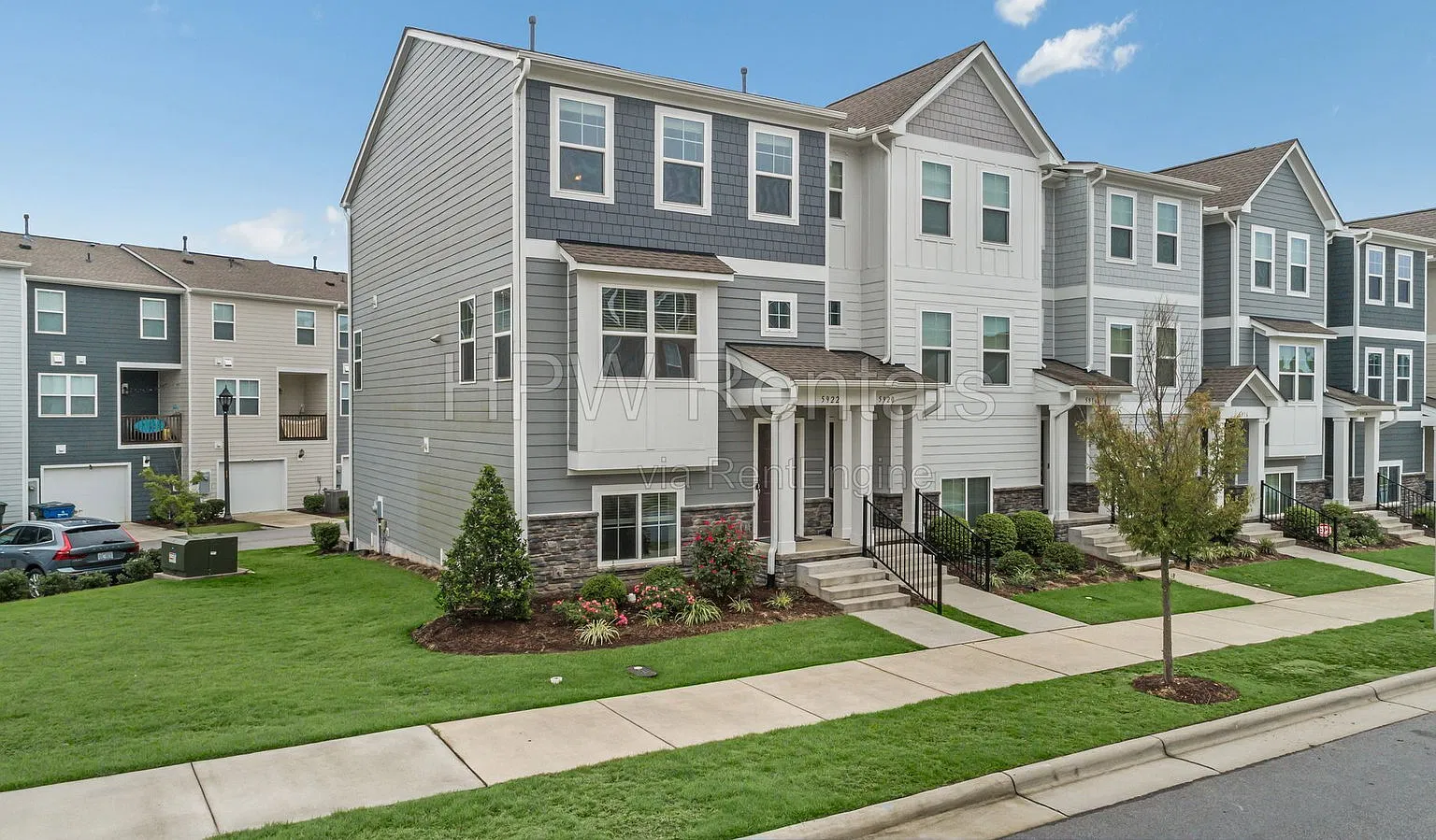 3 bed, 3.5 bath, 1715 sqft, $1,750 — Photo 4