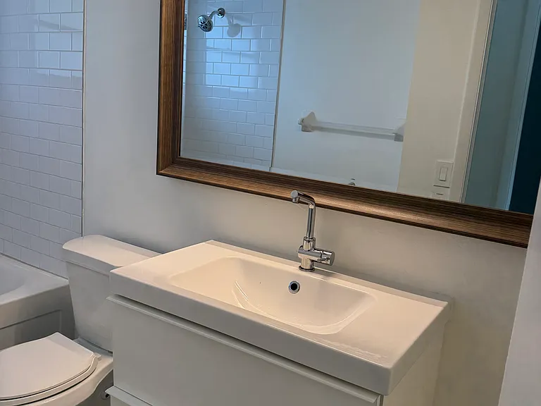 2510 W North B St #B — Photo 10