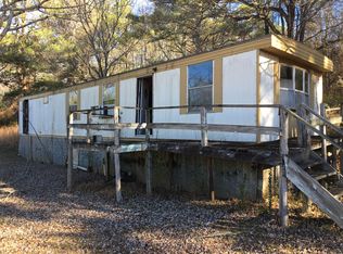 228 Travis Rd NW, Huntsville, AL 35806