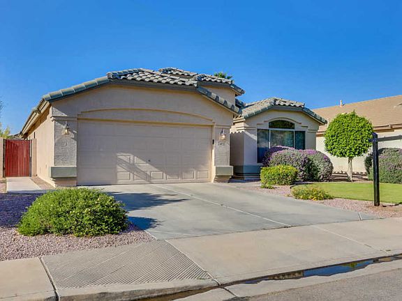 3rd image of 4872 E Cherry Hills Dr