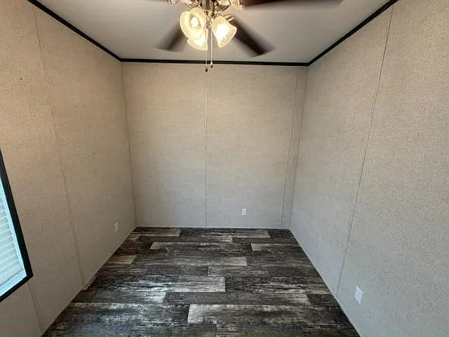 157 Lakeside Garden Cir #157 — Photo 22