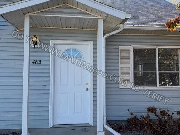 483 David Ct — Photo 1