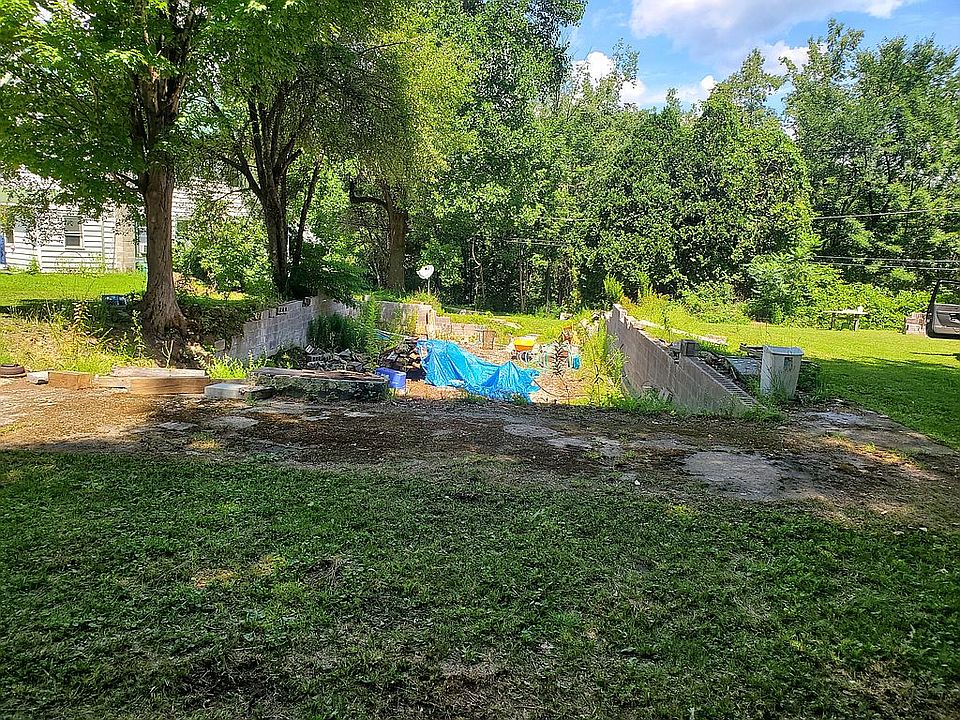 2nd image of Signor Rd