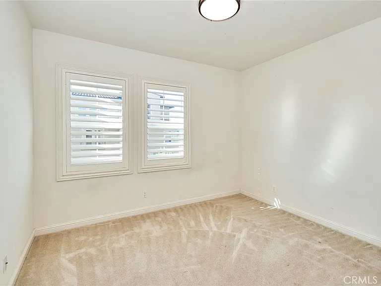 115 Mesa Verde Ln — Photo 30
