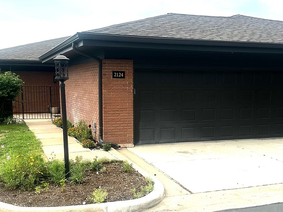1st image of 2124 Ridgewood Way