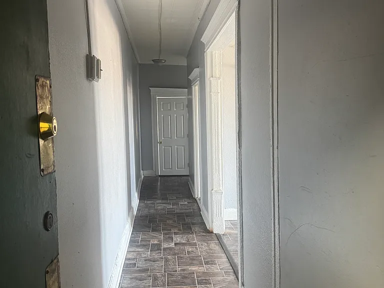 239 Beacon Ave #12 — Photo 6