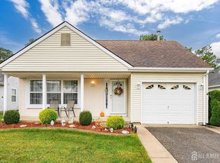 49 Stockport Dr, Toms River, NJ 08757
