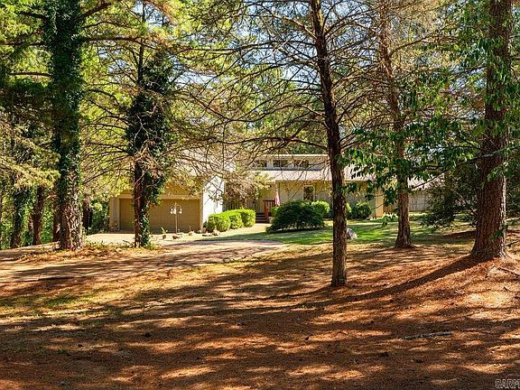 4th image of 1108 Scenic Pl