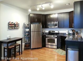 1357 W Ohio St APT 3, Chicago, IL 60642