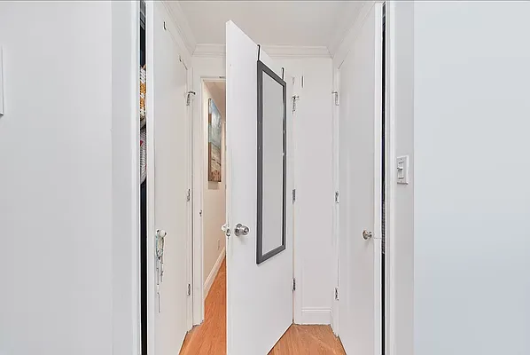 Rented by Living New York | media 12