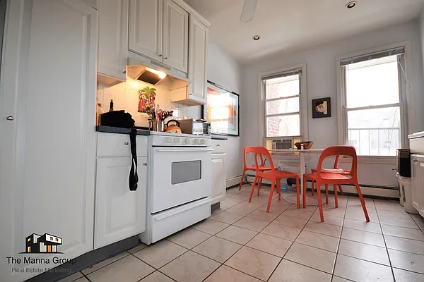 Rented by Bold New York | media 13