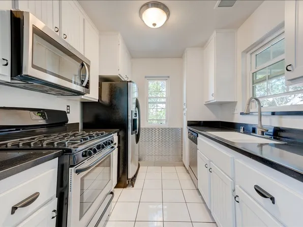 10878 Aderman Ave APT 170, San Diego, CA 92126