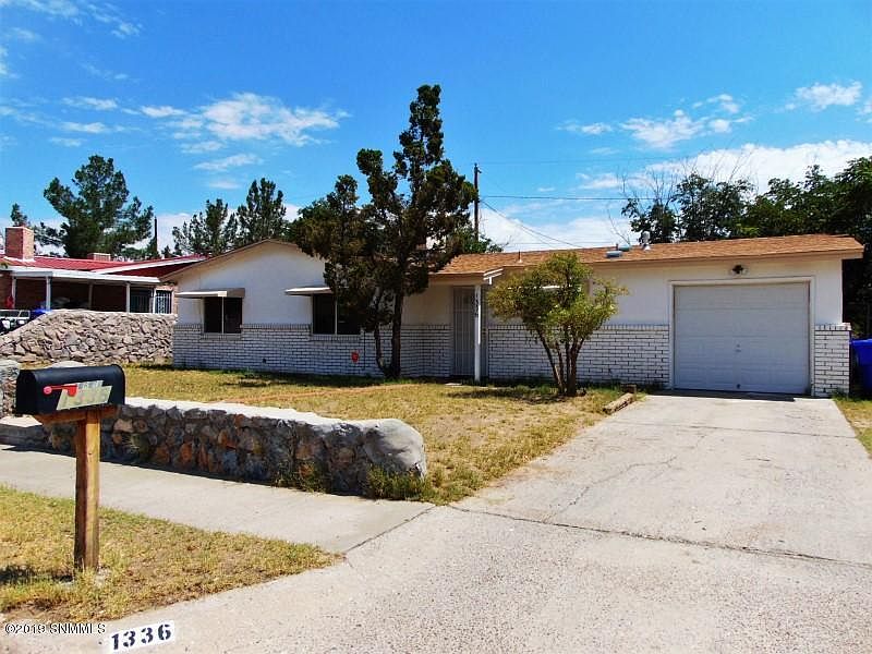 1st image of 1336 Evelyn St