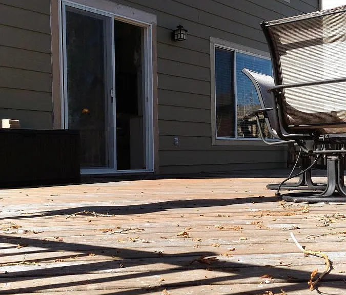Huge Back Deck