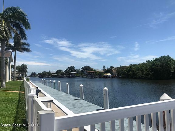 5th image of 250 N Banana River Dr APT G2