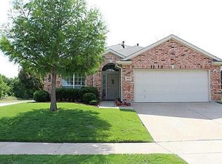 6718 Fairglen Dr, Arlington, TX 76002