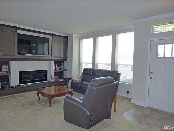 2nd image of 3700 14th Ave SE Unit 10