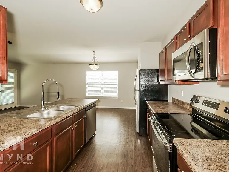 31959 W 172nd St — Photo 5