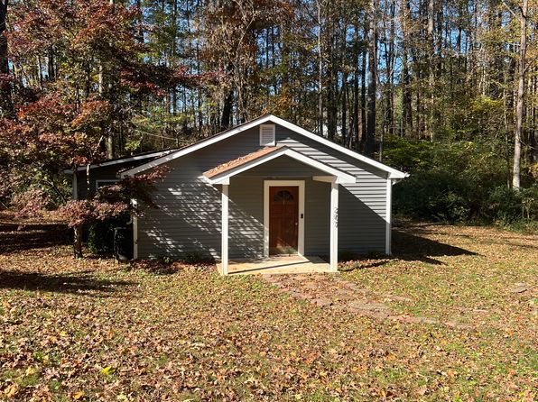 207 Twin Lakes Dr #1