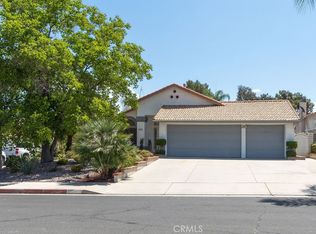 1800 Bayside Ct, Hemet, CA 92545