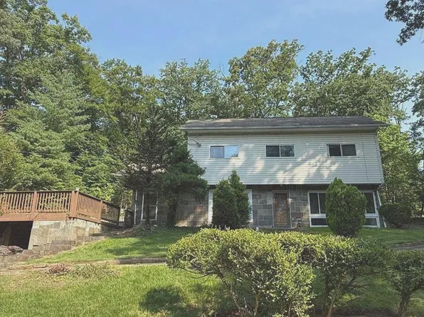 9458 4th Pl, Lorton, VA 22079