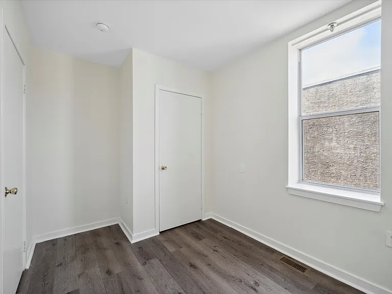 2036 N 32nd St #B — Photo 22