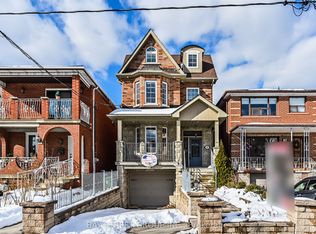 40 Holland Park Ave, Toronto, ON M6C1M3