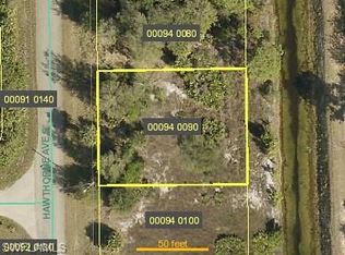 557 Hawthorne Ave S, Lehigh Acres, FL 33974