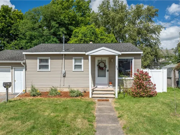 408 Leitch St, Fulton, NY 13069