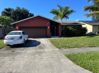 3345 SW 2nd Ct, Deerfield Beach, FL 33442
