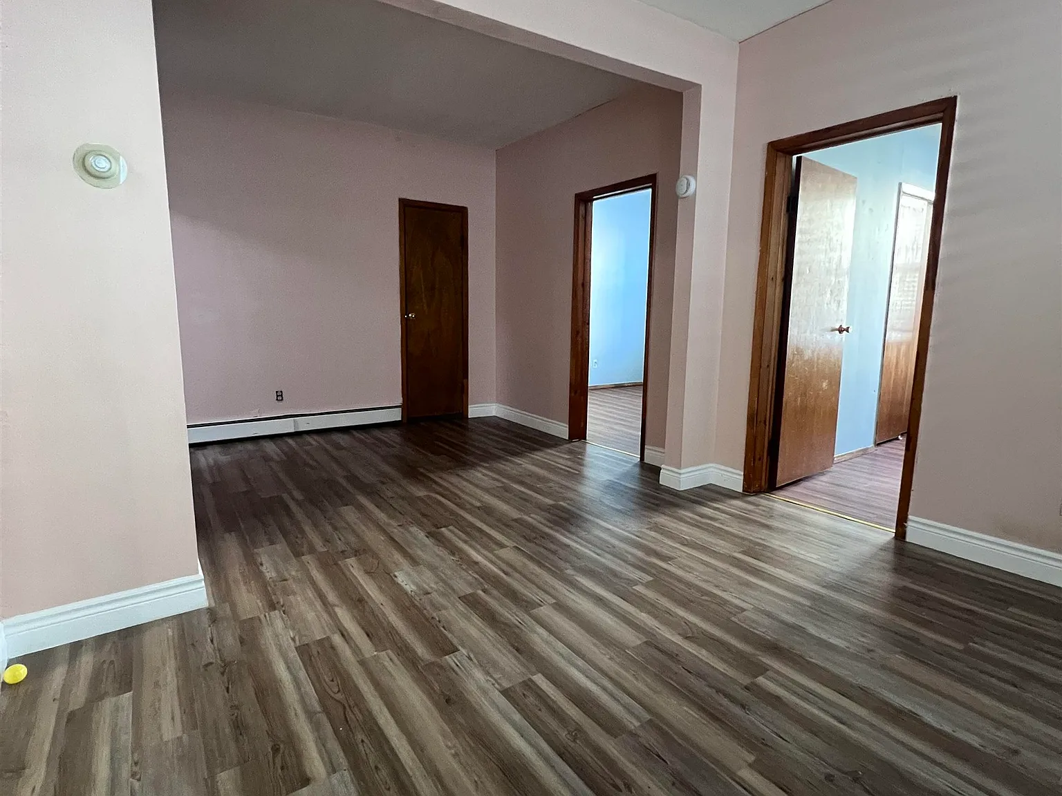 2 bed, 1.0 bath, $1,750 — Photo 4