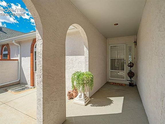 4th image of 3157 Soaring Bird Cir