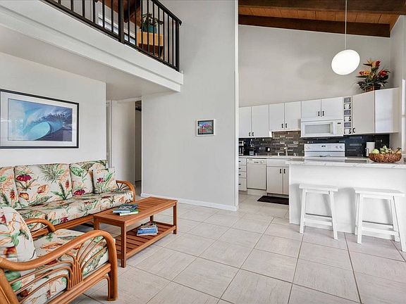 3rd image of 75-6026 Alii Dr APT 6302