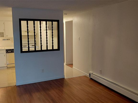 2nd image of 1304 S Parker Road #360