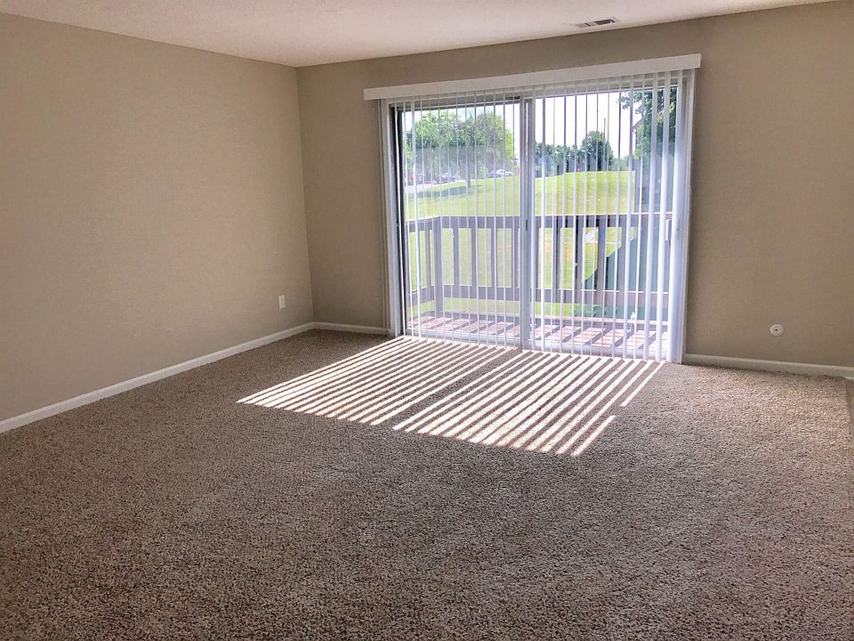 Applewood At The Cove Apartments 7841 N Anita Ave Kansas City MO Zillow