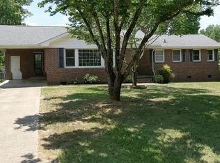 2390 Brookgreen Rd, Sumter, SC 29154