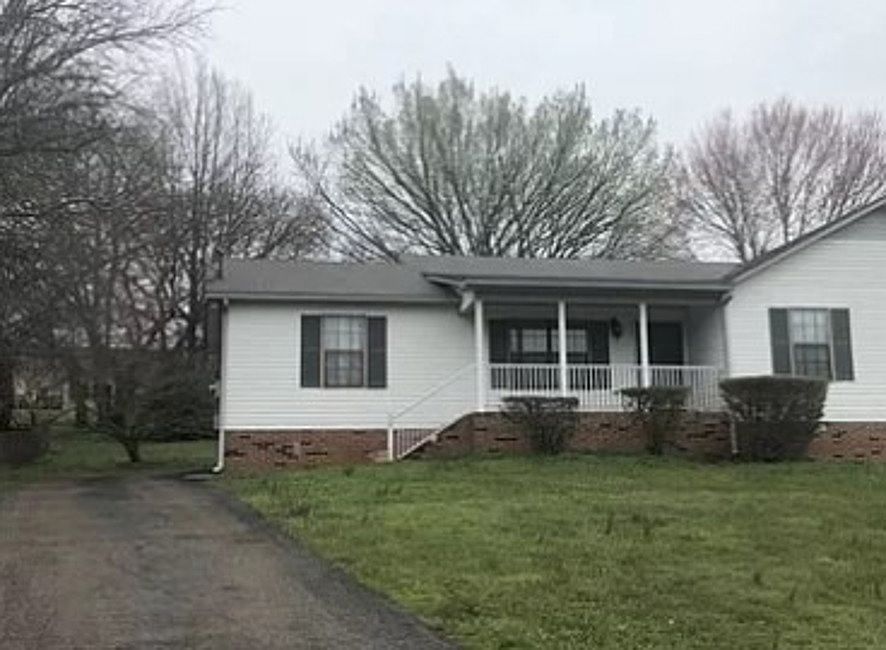 1st image of 207 Kimberly Dr